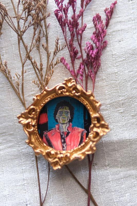 Thriller - Round Miniature Framed Magnets